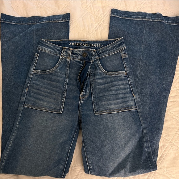 American eagle flare leg jeans - Picture 1 of 3